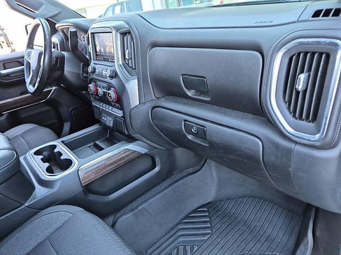 Used 2021 Chevrolet Silverado 1500 LT Trail Boss AWD/4WD image 34