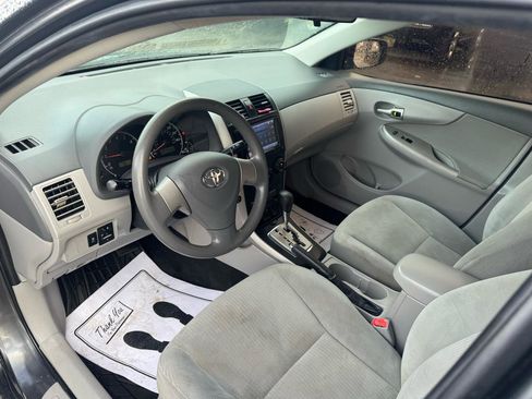 Used 2010 Toyota Corolla LE image 15