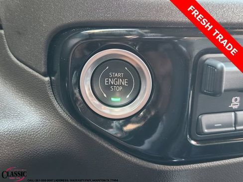 Used 2023 GMC Sierra 1500 SLT RWD image 18