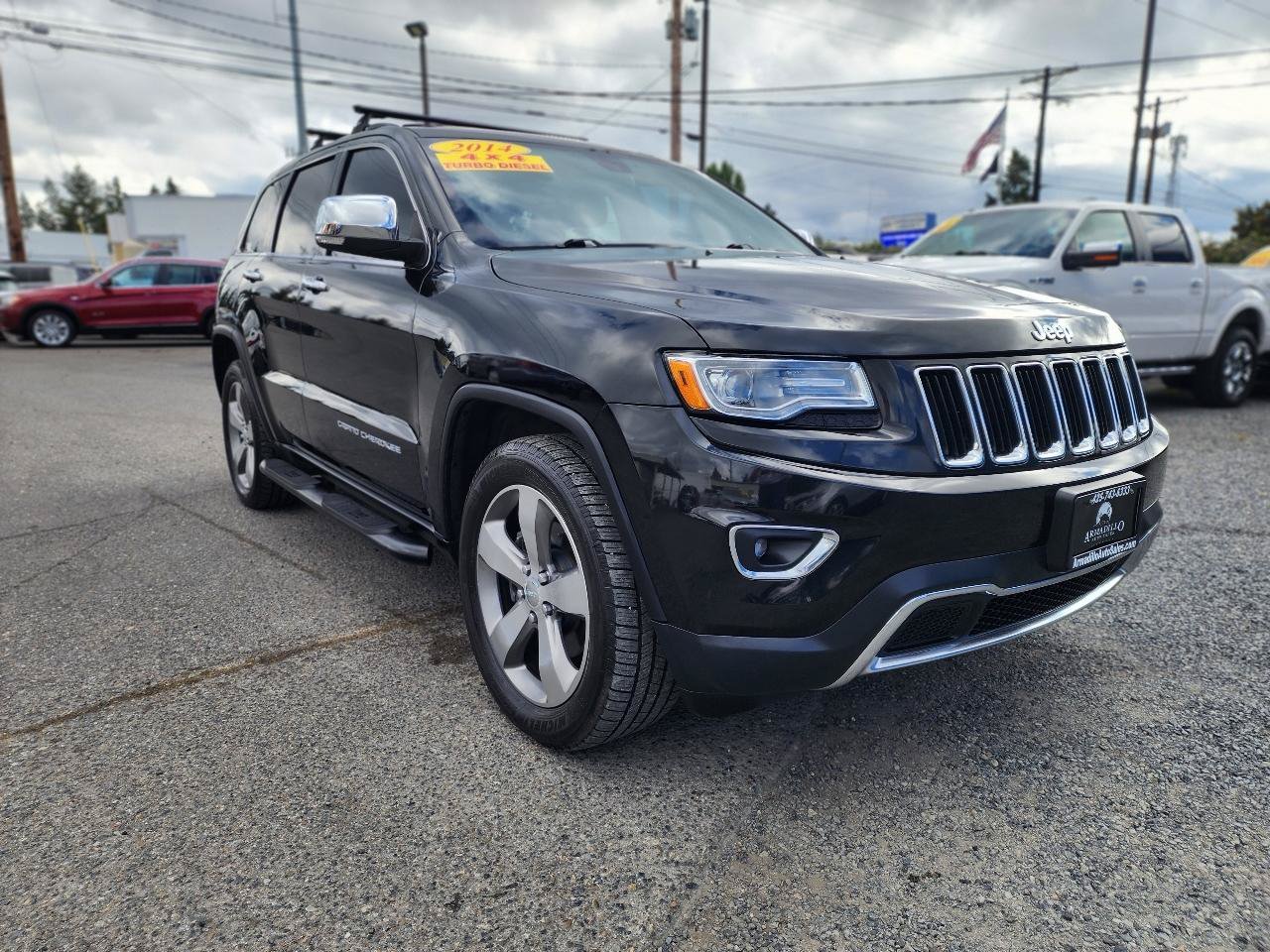 Used 2014 Jeep Grand Cherokee Limited w/ Luxury Group II AWD/4WD image 3