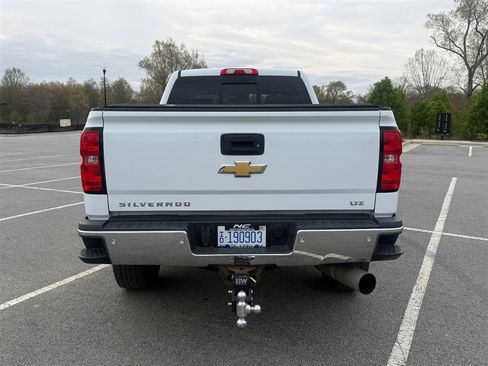 Used 2017 Chevrolet Silverado 2500 LTZ w/ Duramax Plus Package image 4