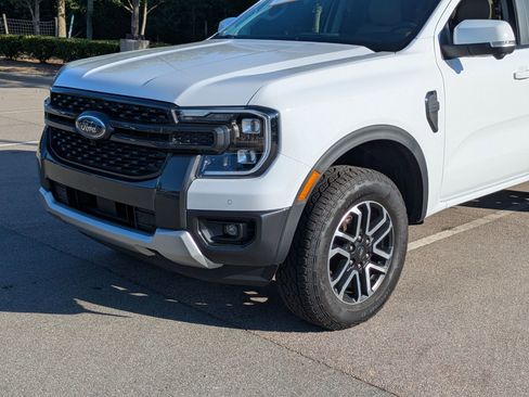Certified 2025 Ford Ranger Lariat w/ Advanced Towing Package AWD/4WD image 10