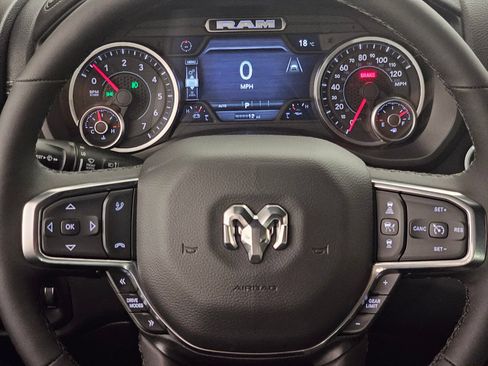 New 2026 RAM 1500 Laramie AWD/4WD image 10