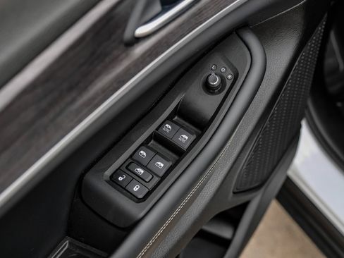 Used 2023 Jeep Grand Cherokee L Limited image 56