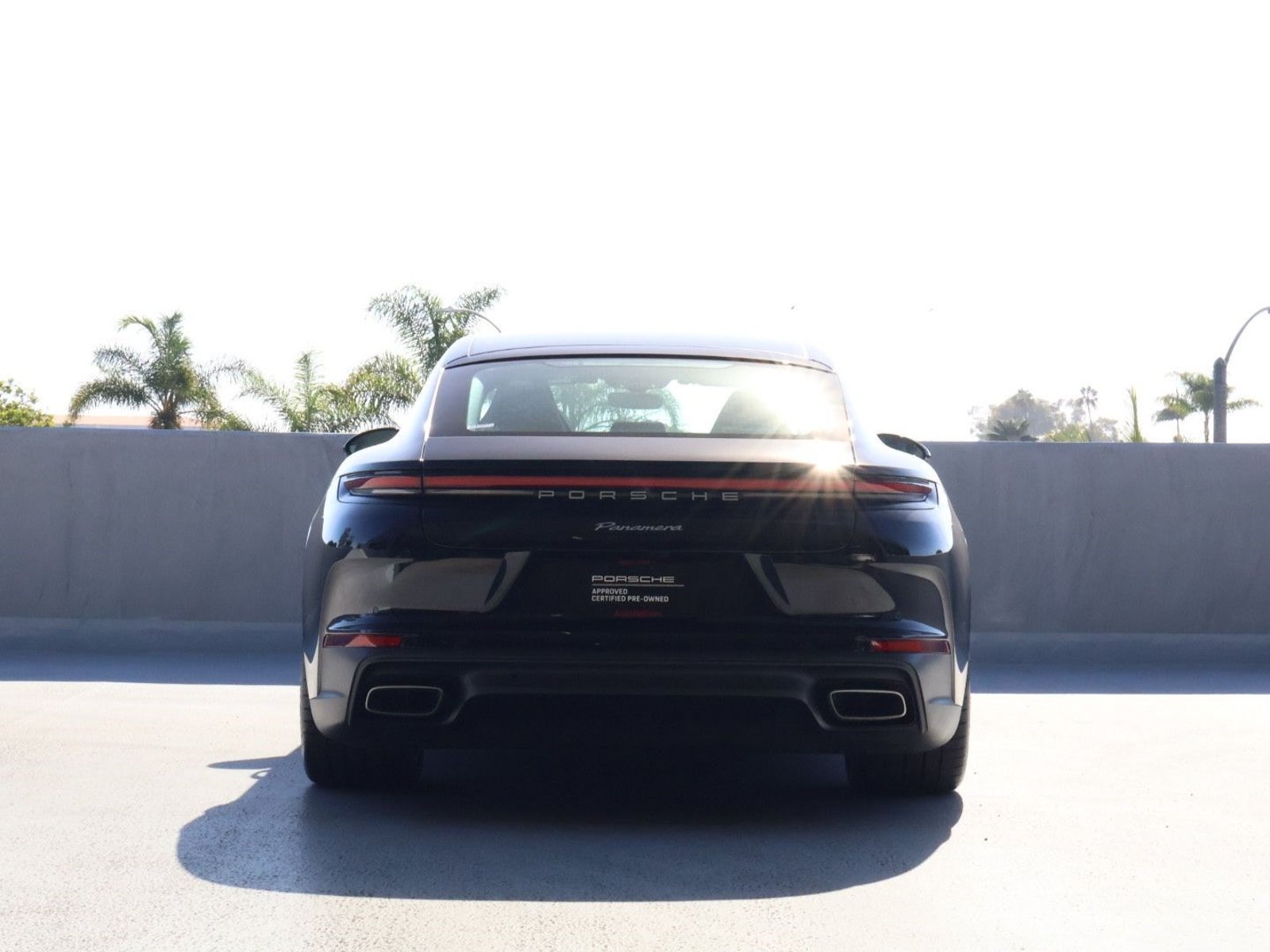 Certified 2024 Porsche Panamera w/ Premium Package RWD image 10