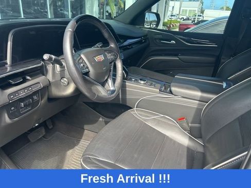 Used 2023 Cadillac Escalade Sport AWD/4WD image 6