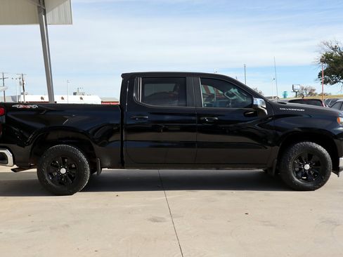 Used 2022 Chevrolet Silverado 1500 LT image 6