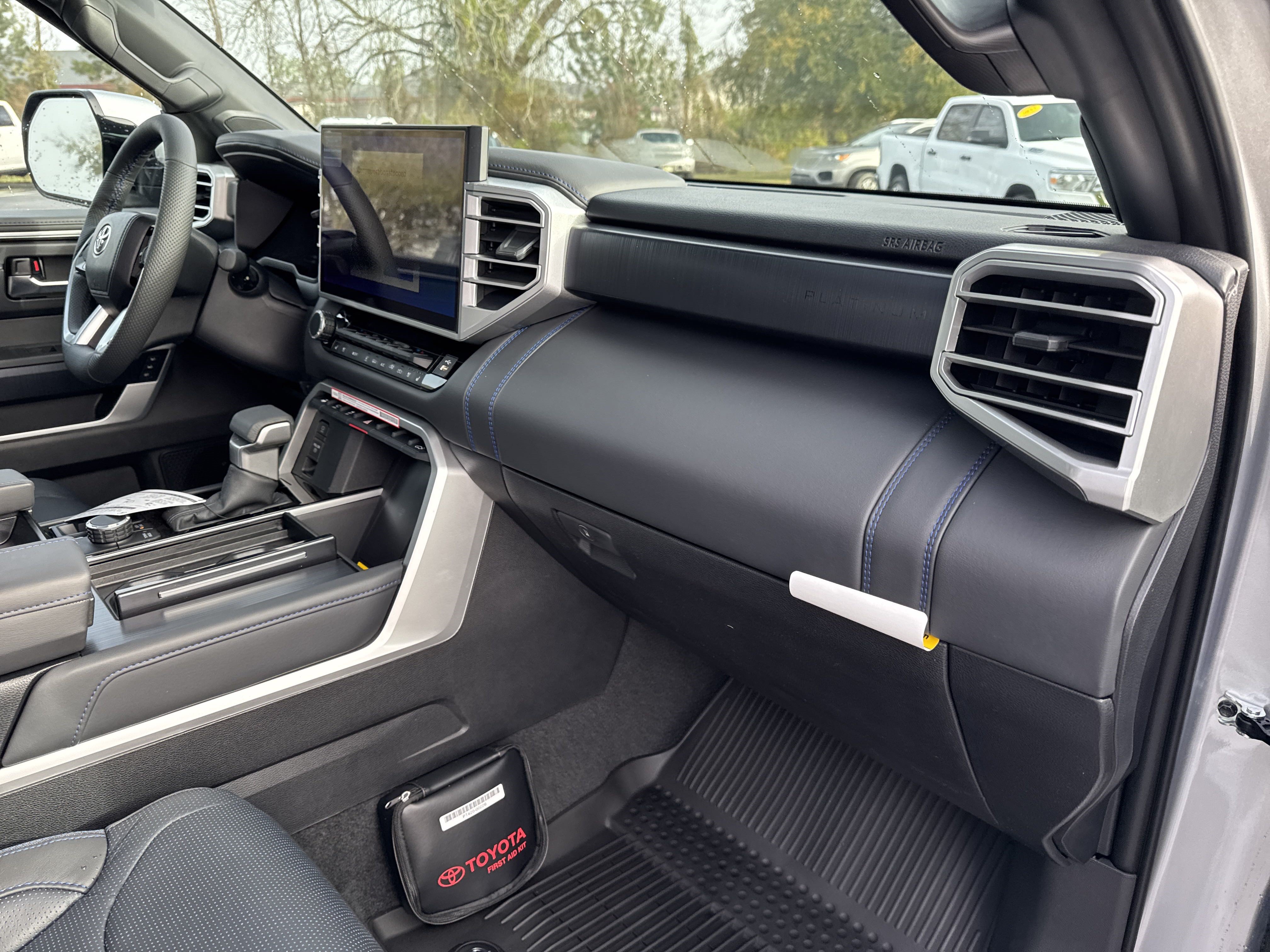 New 2025 Toyota Tundra Platinum AWD/4WD image 36