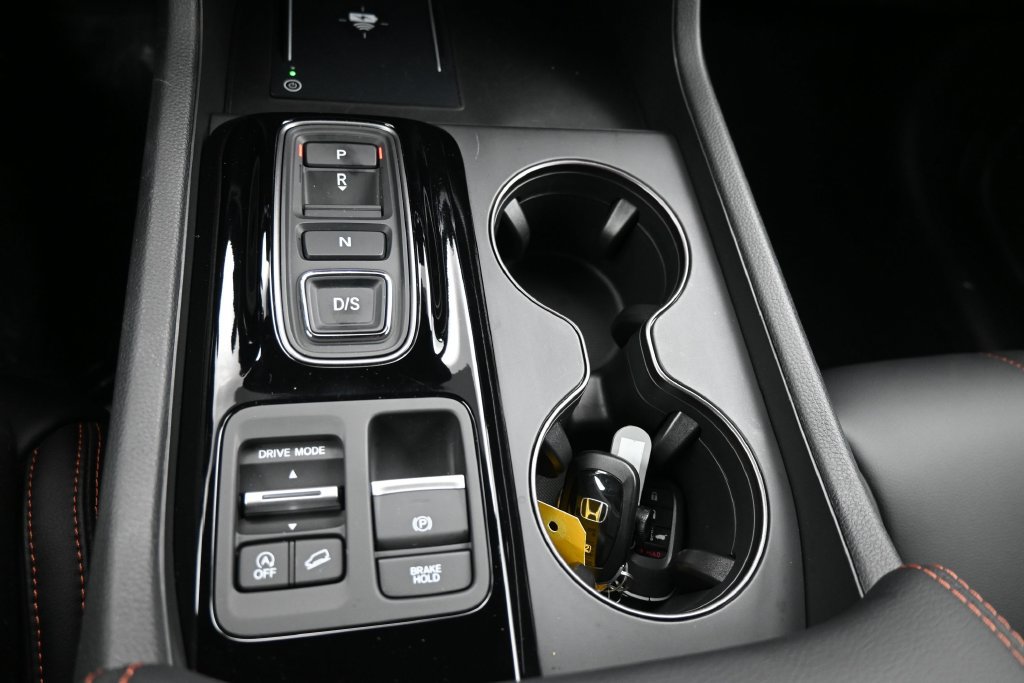 Certified 2024 Honda Pilot TrailSport image 17