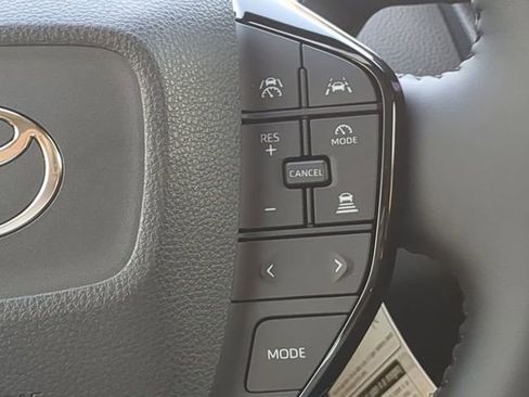 New 2026 Toyota Prius XLE image 24