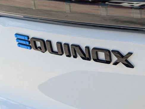 Used 2024 Chevrolet Equinox EV RS image 20