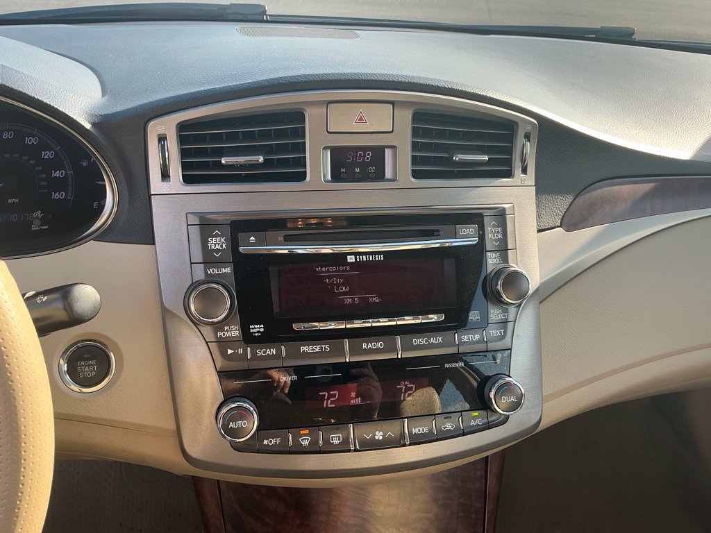 Used 2012 Toyota Avalon Limited FWD image 22