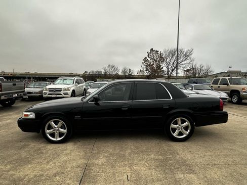 Used 2009 Mercury Grand Marquis LS image 2