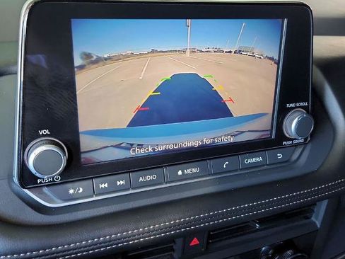 Certified 2024 Nissan Rogue S image 18