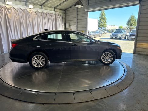 Used 2023 Chevrolet Malibu LT FWD image 4