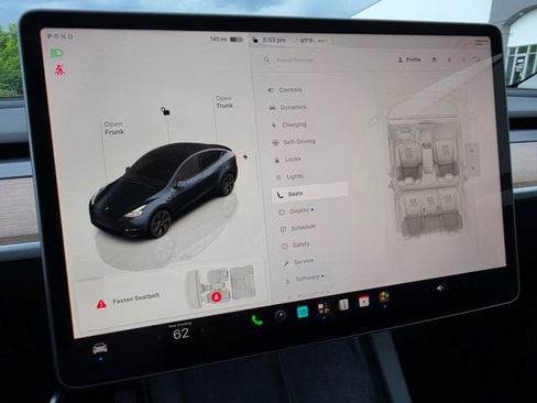 Used 2025 Tesla Model Y Long Range AWD/4WD image 45