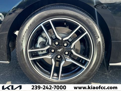 Used 2021 Ford Mustang GT RWD image 9