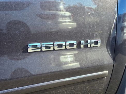 Used 2015 GMC Sierra 2500 SLE image 13