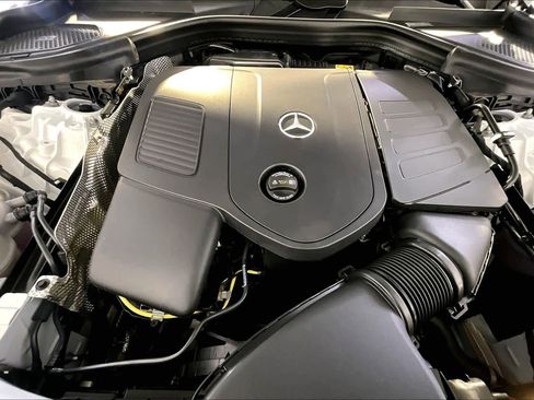 New 2026 Mercedes-Benz GLC 300 4MATIC image 14