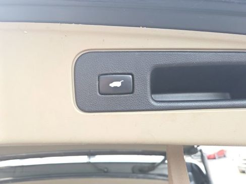 Used 2009 Honda Pilot Touring image 14