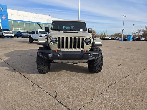 Used 2022 Jeep Gladiator Mojave w/ LED Lighting Group image 14