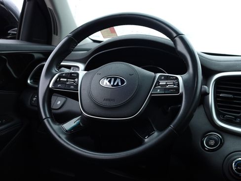 Used 2020 Kia Sorento EX image 4