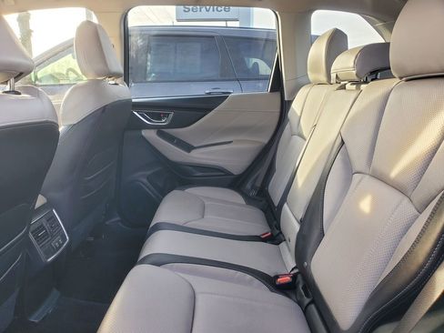 Used 2021 Subaru Forester Limited image 38