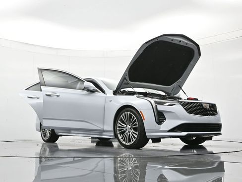 Used 2021 Cadillac CT4 Premium Luxury RWD image 52