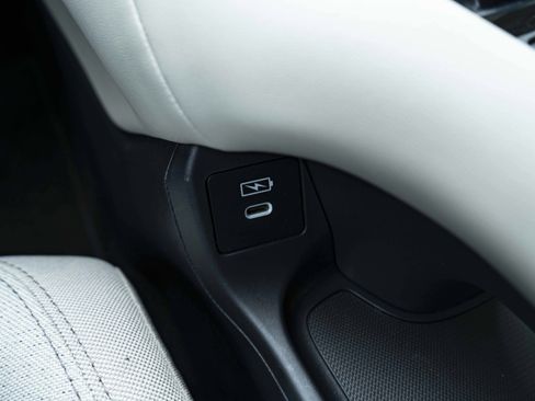 Used 2026 Honda HR-V LX image 29