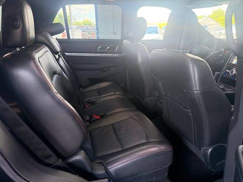 Used 2018 Ford Explorer Sport AWD/4WD image 20