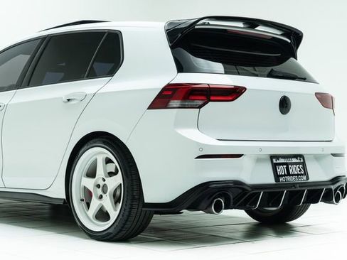 Used 2022 Volkswagen GTI SE image 21