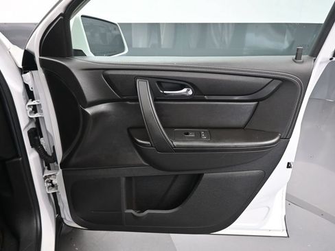Used 2017 Chevrolet Traverse LT w/ Style and Technology Package AWD/4WD image 48