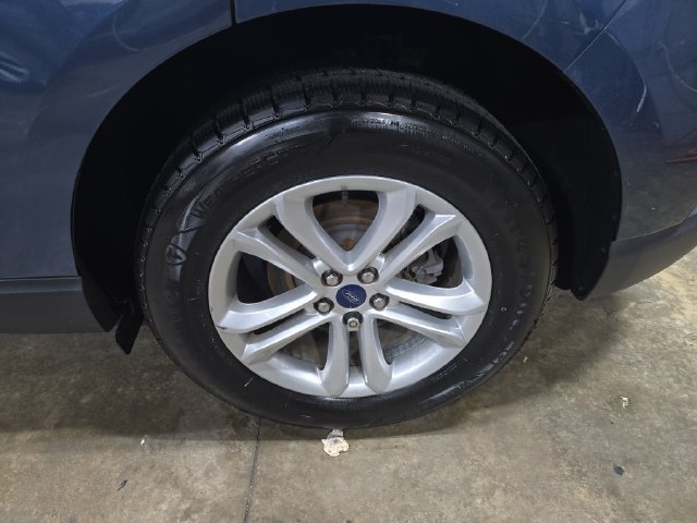 Used 2019 Ford Edge SEL w/ Equipment Group 201A AWD/4WD image 33