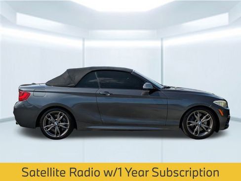 Used 2015 BMW M235i Convertible image 8