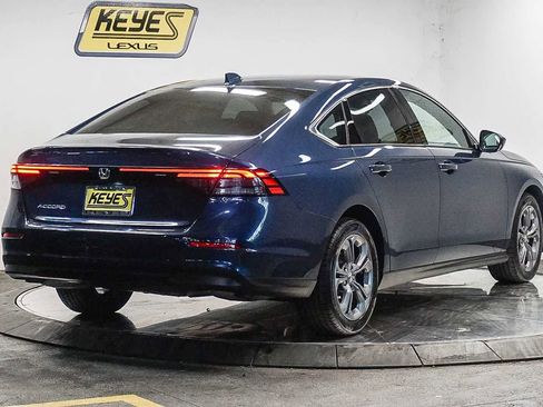 Used 2023 Honda Accord EX image 4