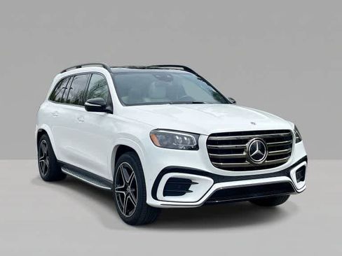 Certified 2025 Mercedes-Benz GLS 450 4MATIC image 7
