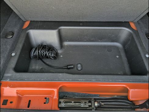 Used 2018 Jeep Wrangler Unlimited Sport S AWD/4WD image 25