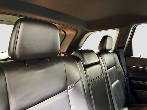 Used 2017 Jeep Grand Cherokee Limited image 28