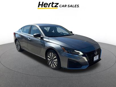 Used 2024 Nissan Altima 2.5 SV
