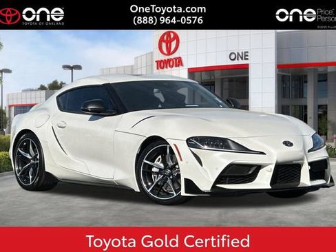 Used 2020 Toyota Supra w/ Driver Assist Package RWD image 1