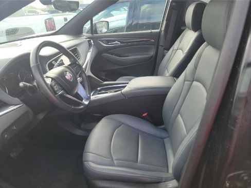 Used 2024 Buick Enclave Essence w/ Sport Touring Edition image 4