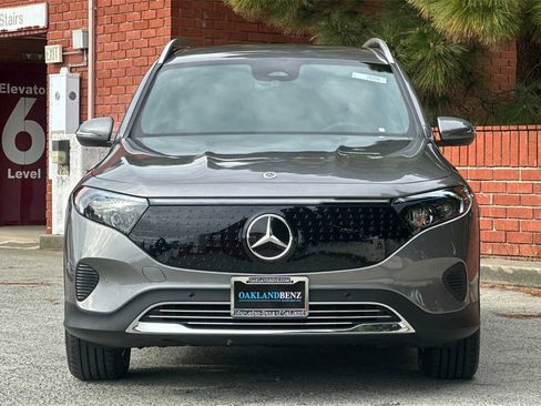 Certified 2024 Mercedes-Benz EQB 250+ image 9