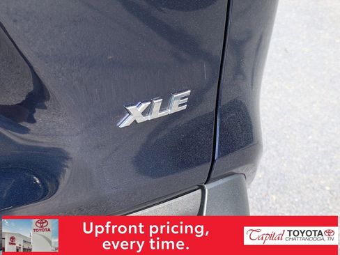 Used 2025 Toyota RAV4 XLE w/ Convenience Package image 9