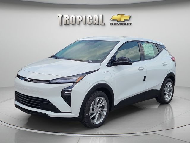 New 2027 Chevrolet Bolt LT FWD image 1