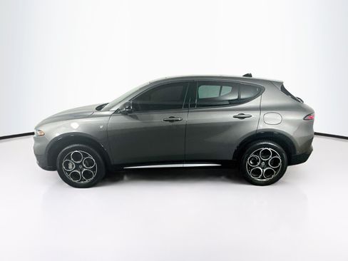Used 2024 Alfa Romeo Tonale Ti w/ Active Assist Package AWD/4WD image 4