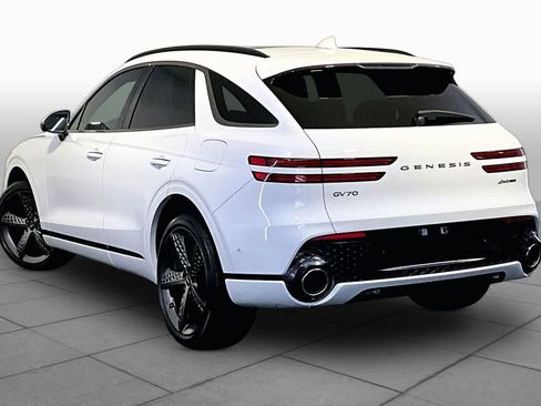 Used 2024 Genesis GV70 3.5T Sport w/ Sport Prestige Package AWD/4WD image 12