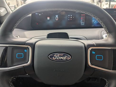 New 2026 Ford Expedition Max Platinum image 33