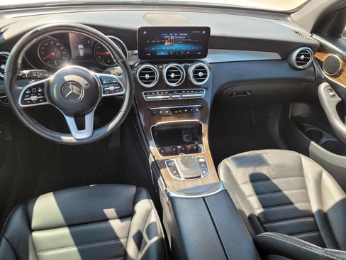 Used 2020 Mercedes-Benz GLC 300 image 18