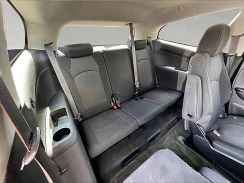 Used 2013 Chevrolet Traverse LT w/ All-Star Edition FWD image 28