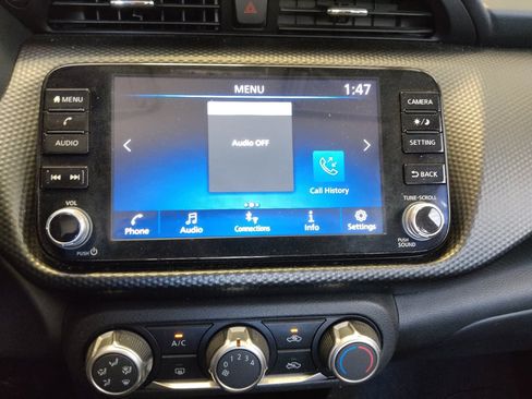 Used 2023 Nissan Kicks SV FWD image 25